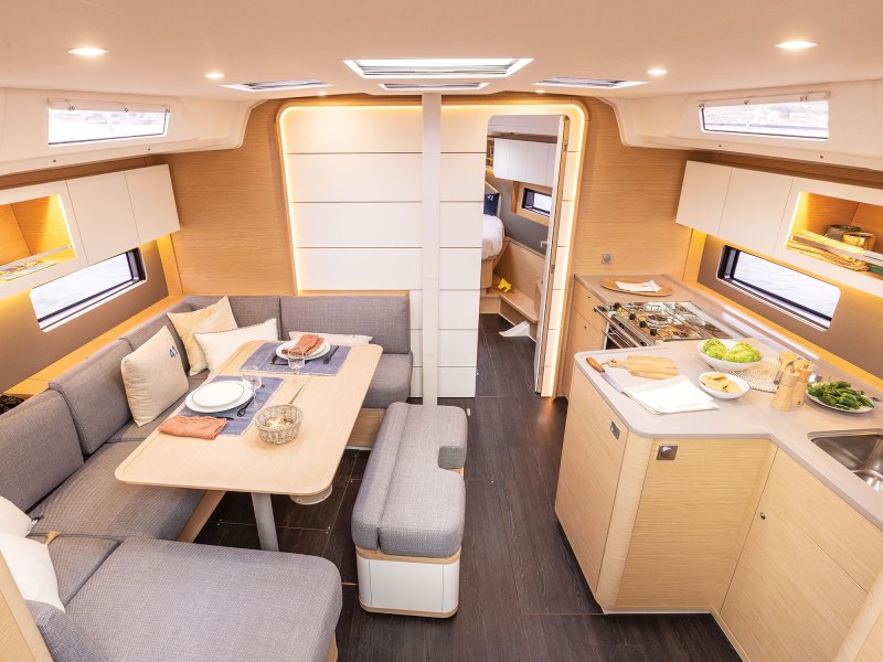 Dufour 41 galley