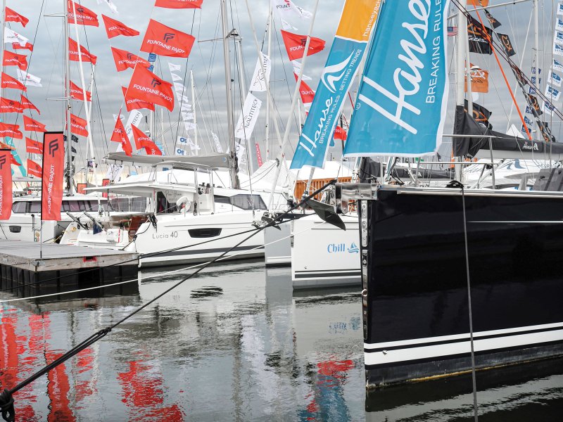 L1003428_edit Boat show