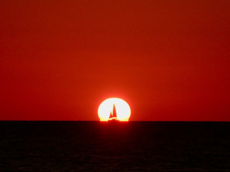 1.-Sunset Sailboat in the sunset