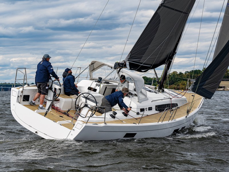 CW Boat of the Year 2025 J/40 on the water