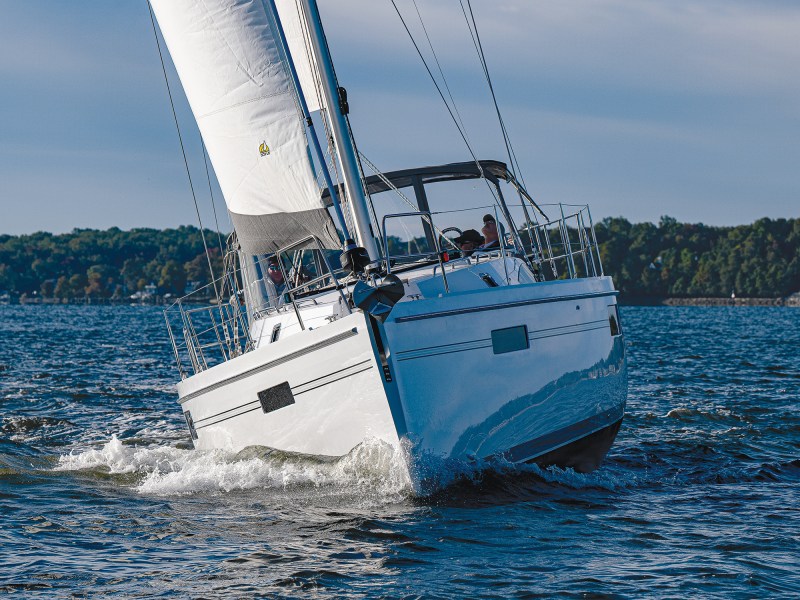 CW Boat of the Year 2025 Boat testing the Catalina 426