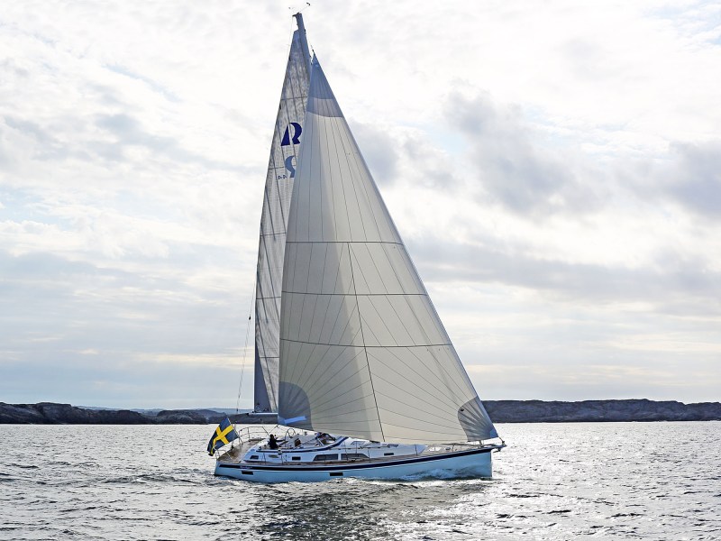 Hallberg-Rassy 44 on the water