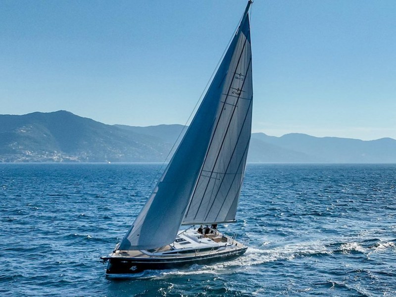Bavaria-C46 BavariaC46 on the water
