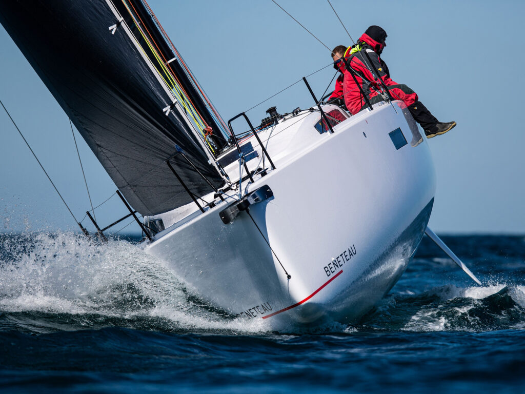 Beneteau First 36 SE planing