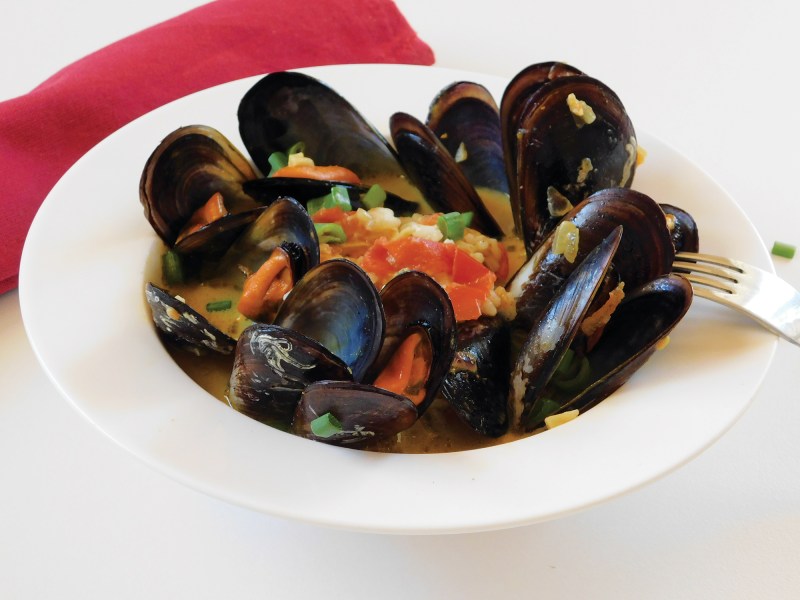 Curried-Mussels-32 Curried Steamed Mussels on a plate