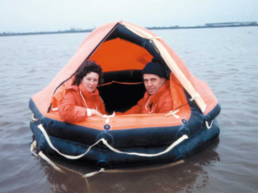 Maurice and Maralyn Bailey being rescued