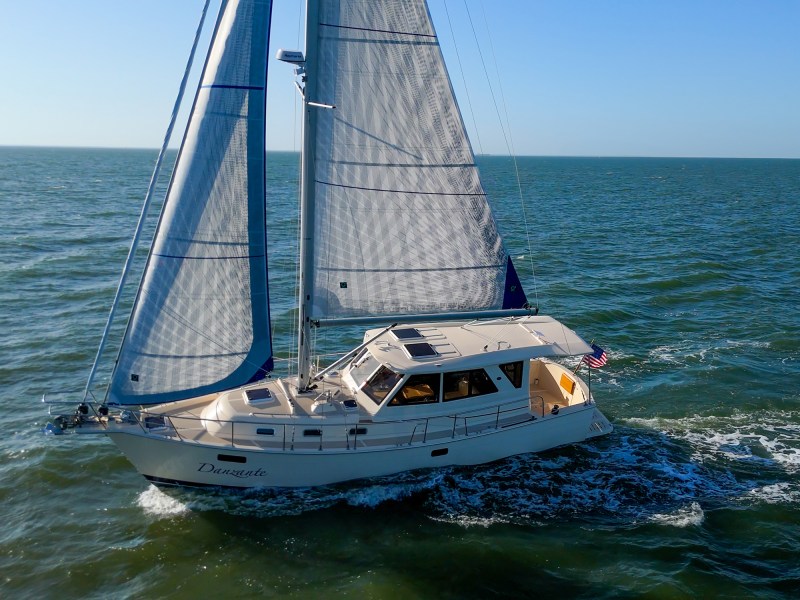 Island Packet 42 Motor Sailer under sail