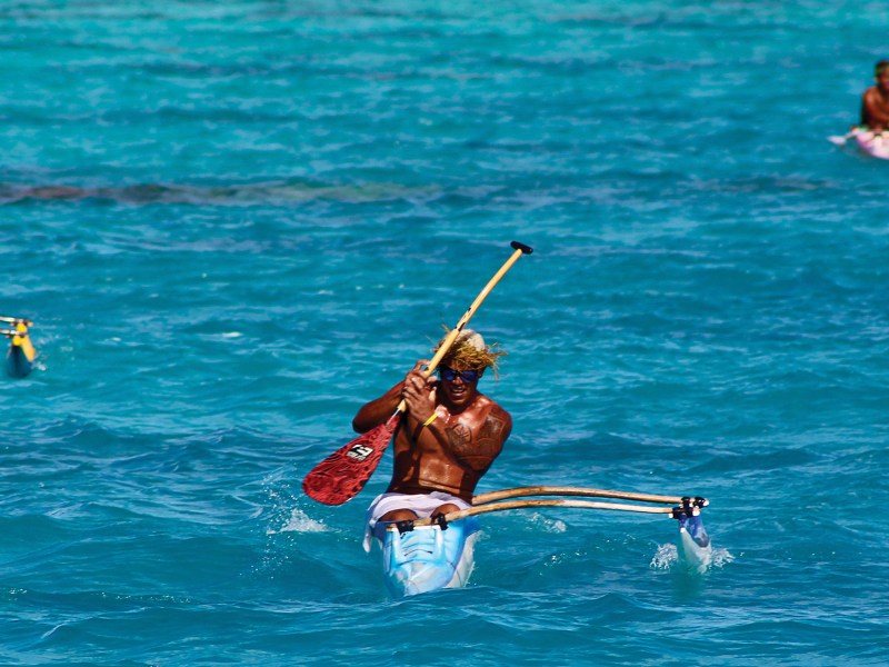 Canoe race in the south pacific