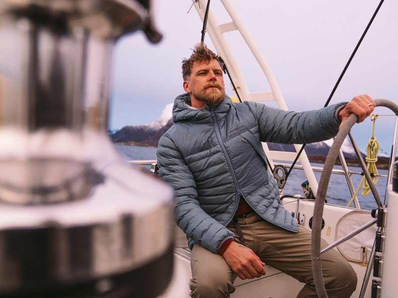 Bergen-Hooded-Jacket—seaspray—on-boat Henri-Lloyd Bergen Range jacket