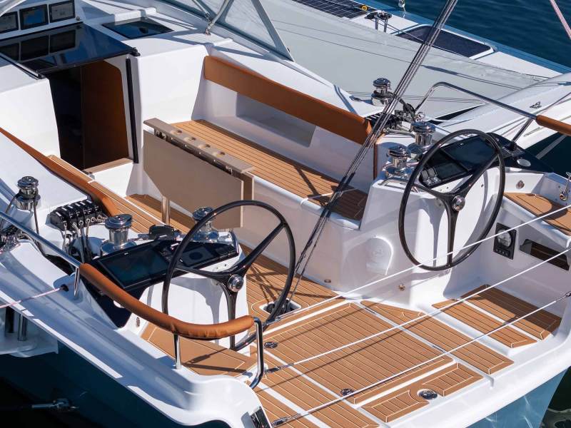 Dragonfly 36 trimaran cockpit