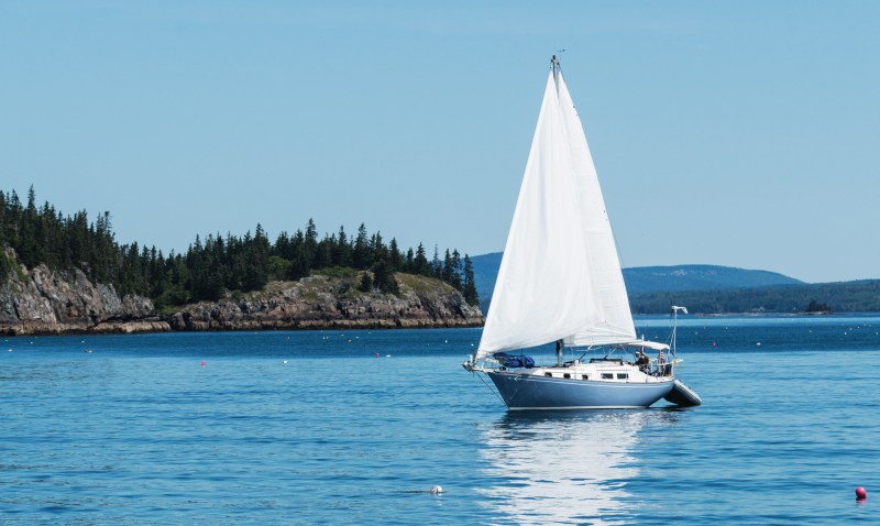 Sailing through a float field