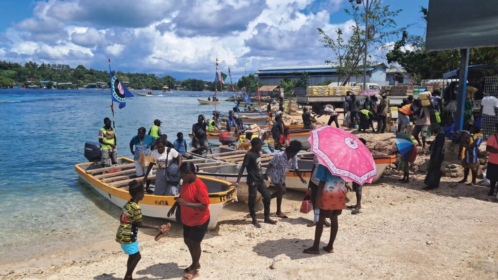 The bustling taxi-boat stop in Buka