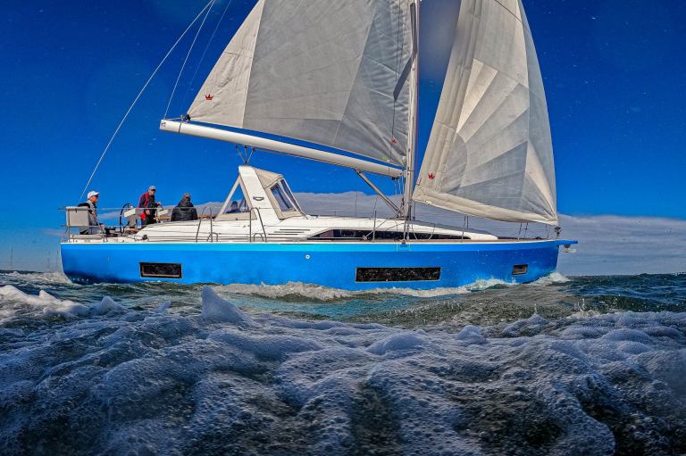 Beneteau_Oceanis_47-0475 Beneteau Oceanis 47
