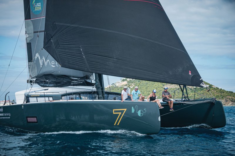 52-footer Dazelad