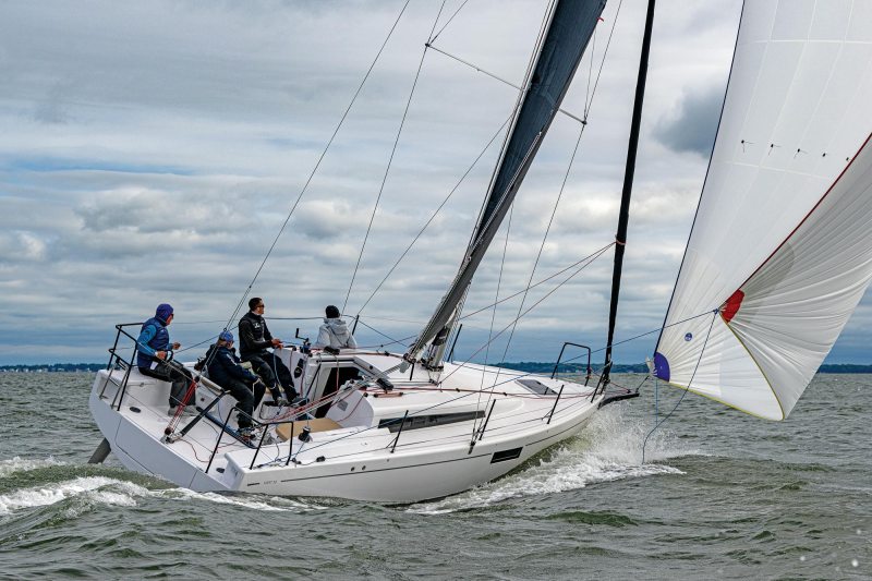 Beneteau First 30
